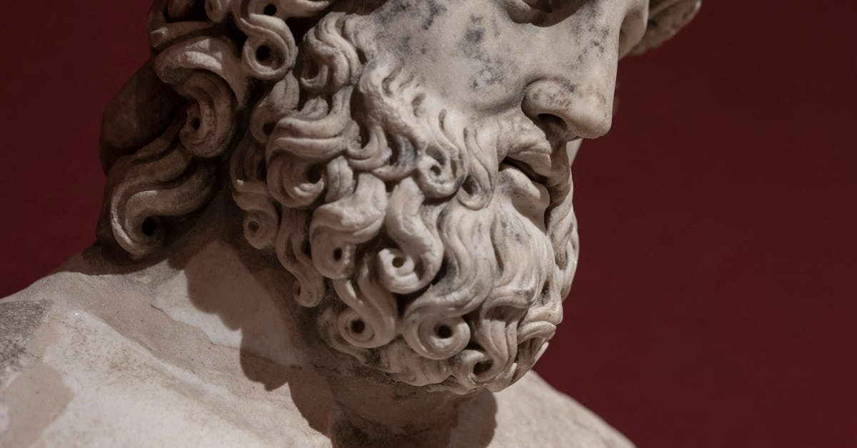 Эпическая битва богов Зевса и Аида в слот игре