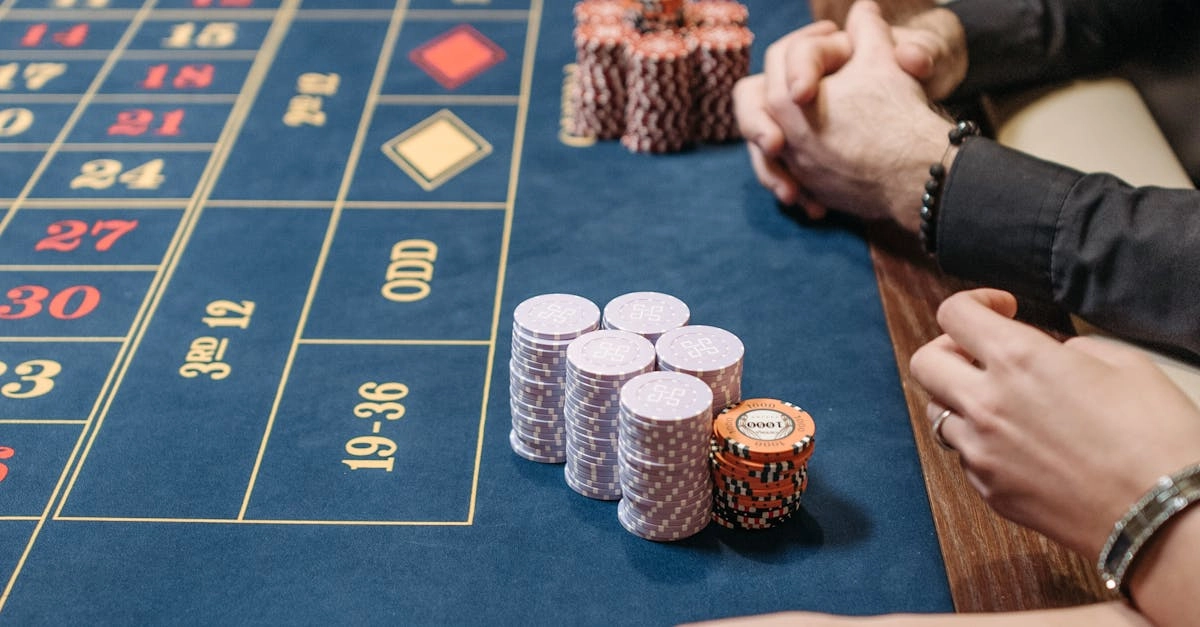 Сцена игры в блэкджек из популярного фильма о казино